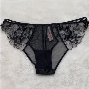Victoria Secret VS LUXE Mesh & Lace Cheekini Panty. Medium Size.